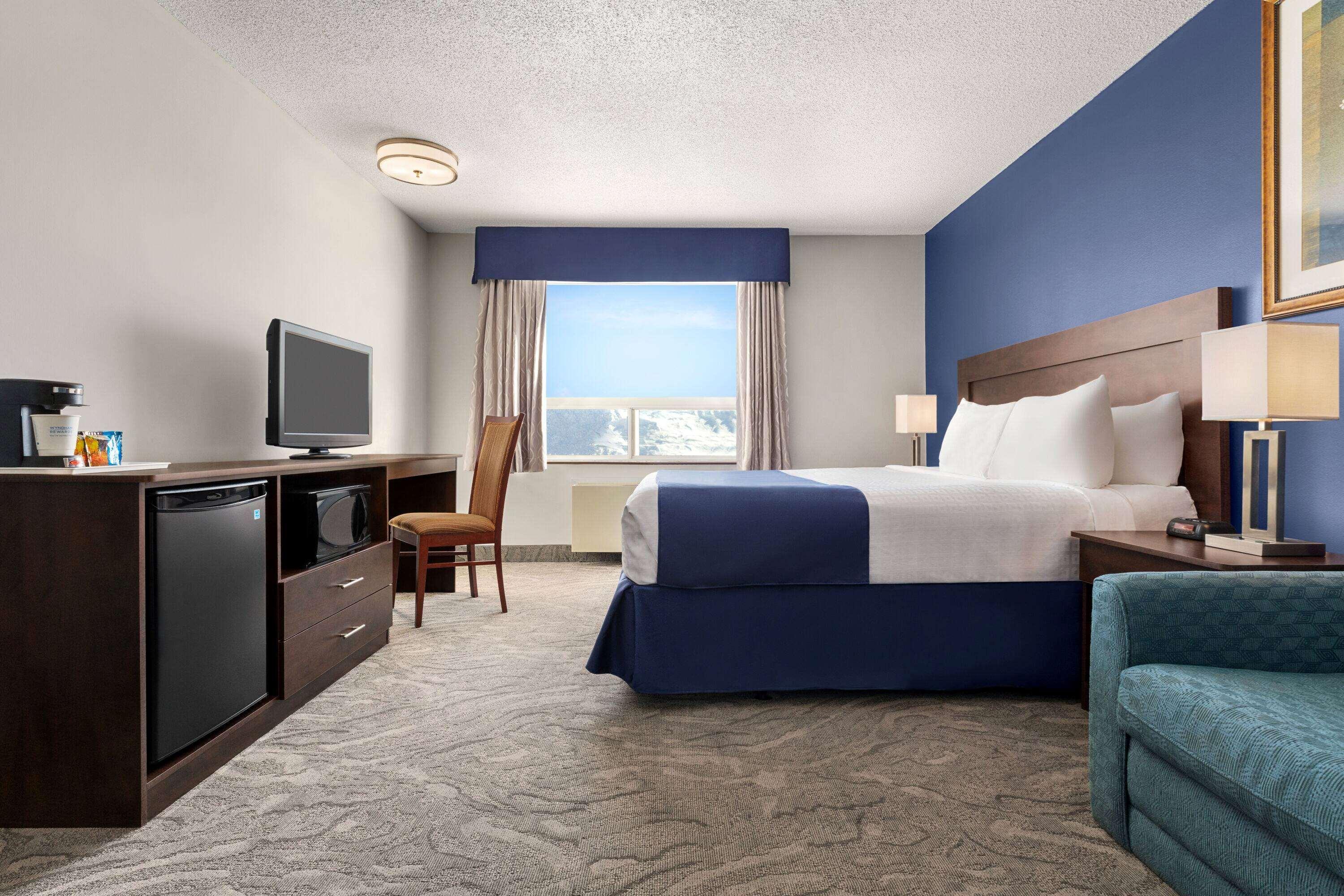 Travelodge By Wyndham טימינס מראה חיצוני תמונה
